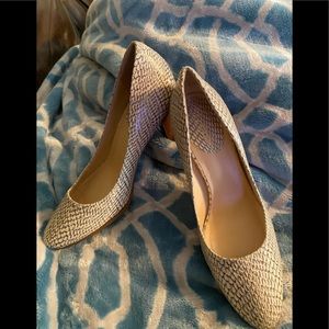 Beautiful Cole Haan heels, womens 8.5, US Patent pending, Nike Air